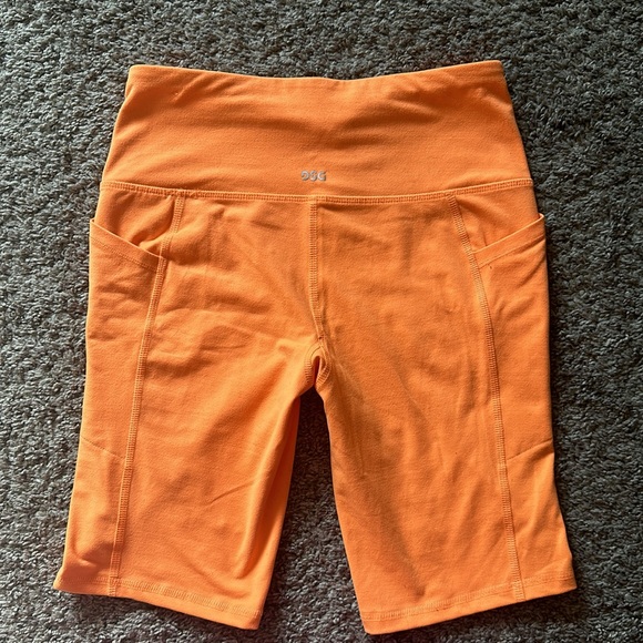 DSG 8” inseam high rise Biker shorts with pockets - Picture 5 of 9